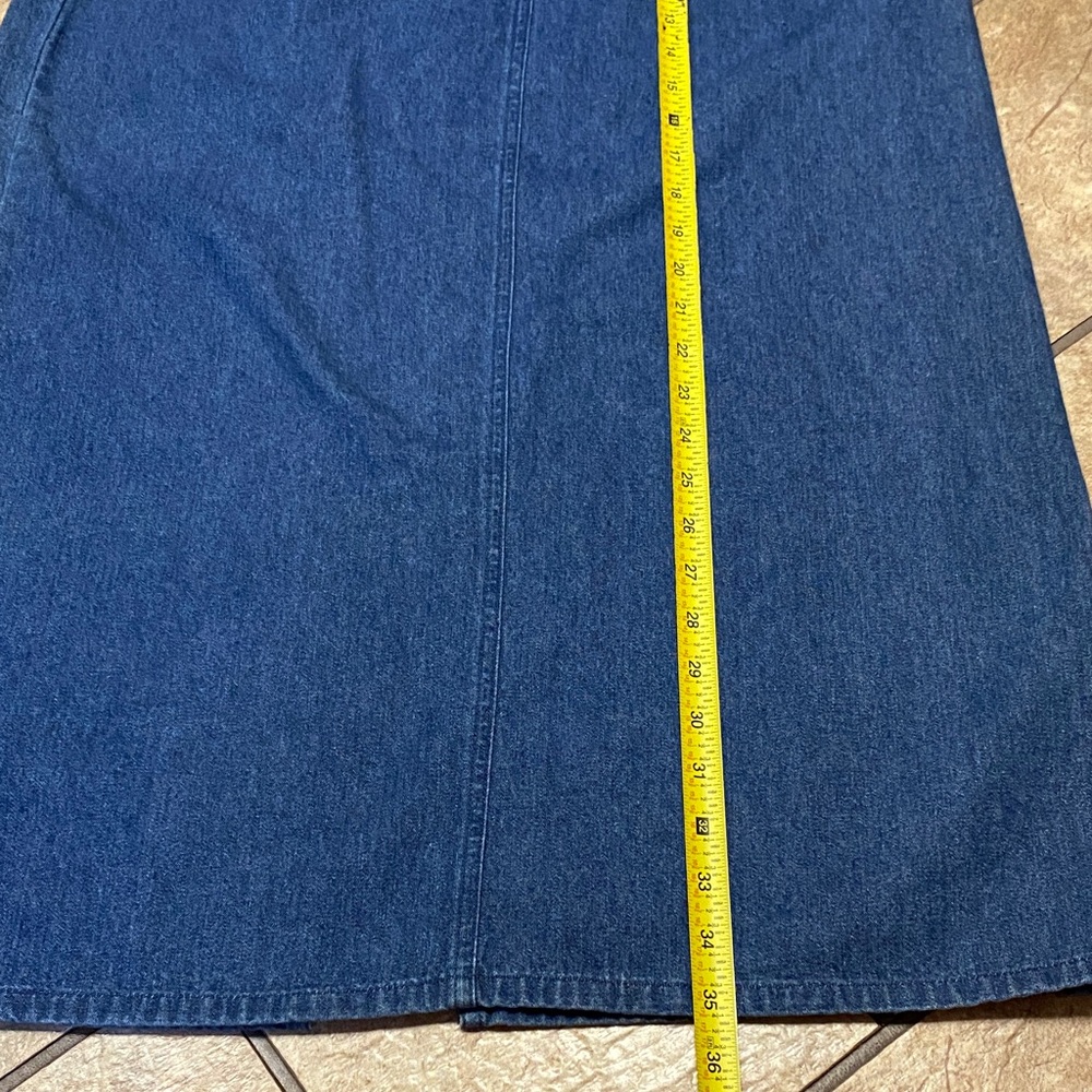 Denim Blue Size 12 Midi Skirt with Pockets Cottagecore Minimalist Practical - Picture 7 of 10